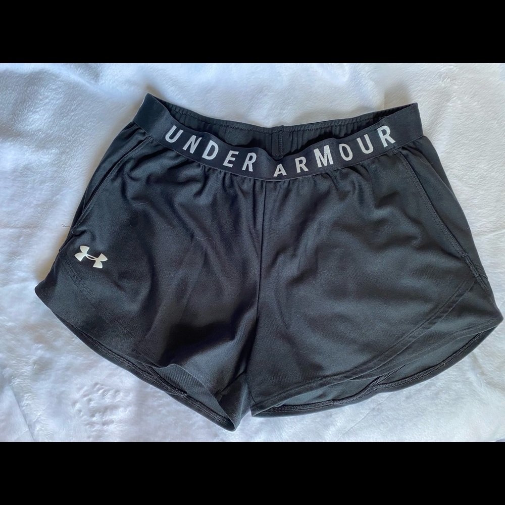 Under Armour Women’s Shorts, Black, Size M
